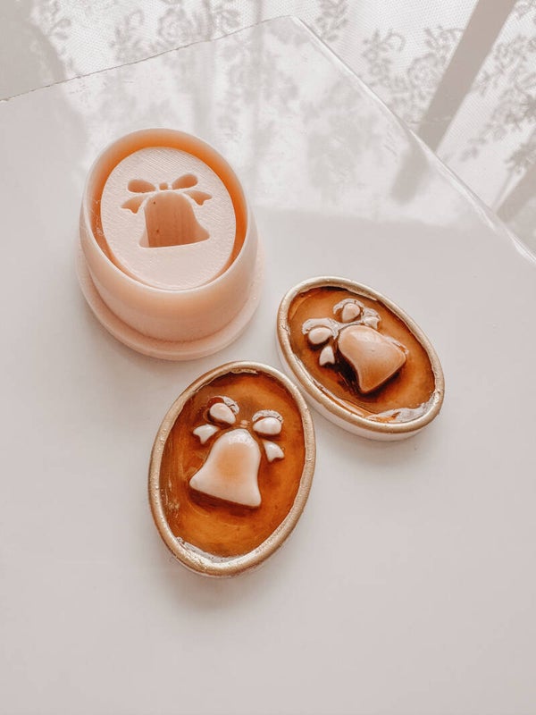 cutter impress Christmas bells