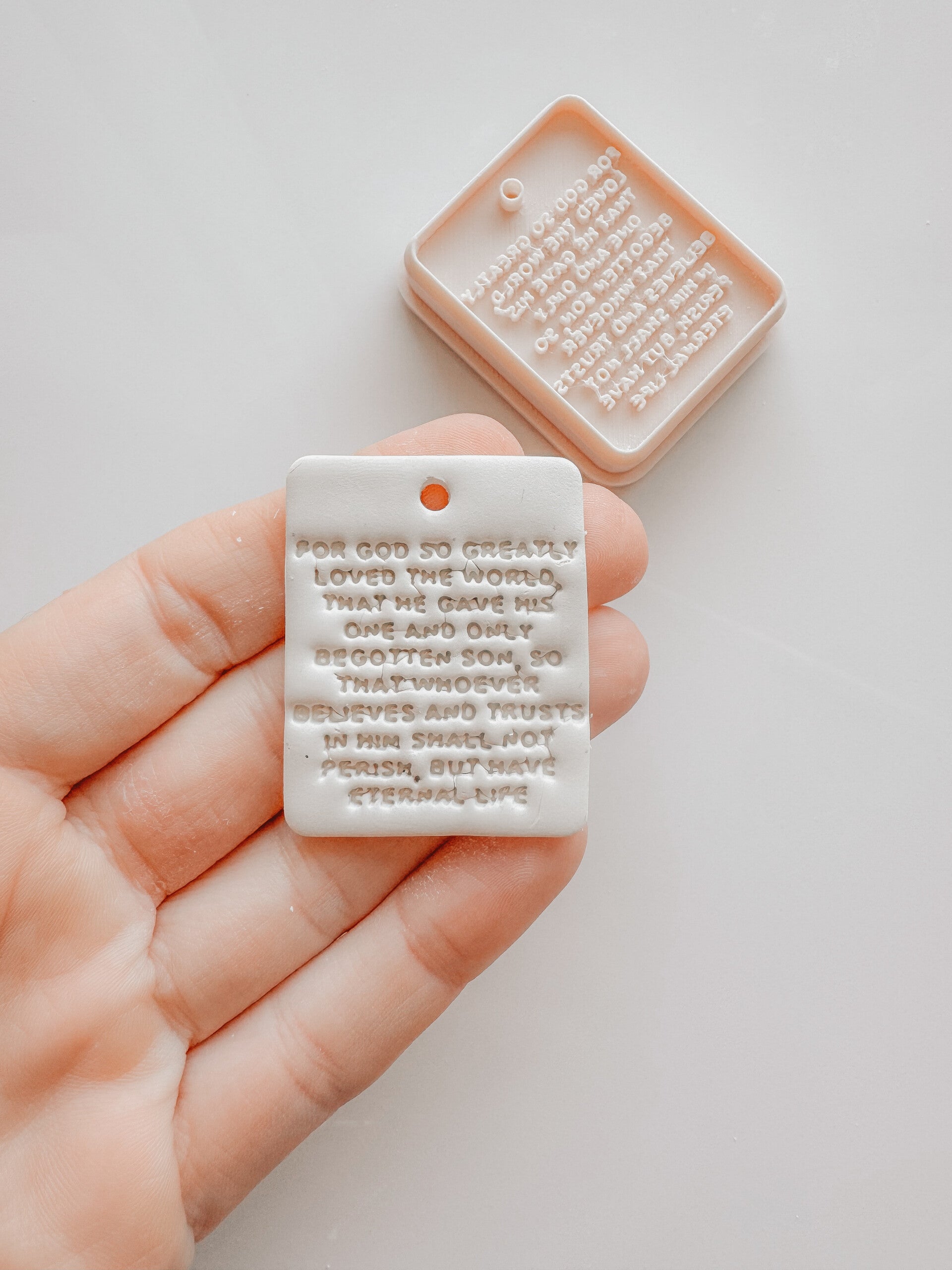 keychain ' for God so greatly loved the world'