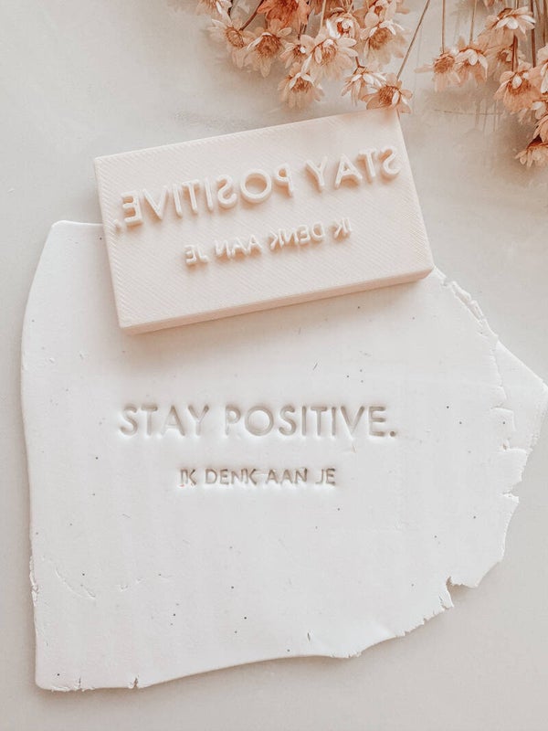 label stamp 'positive'