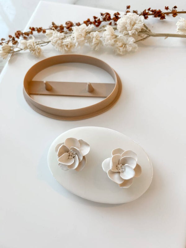 cutter earring card oval little