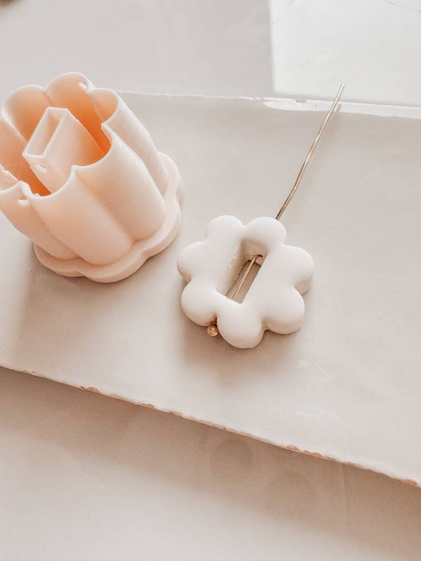 Cutter Charm 14