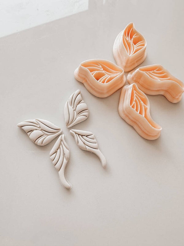 Cutter dancing butterflies | set v 4
