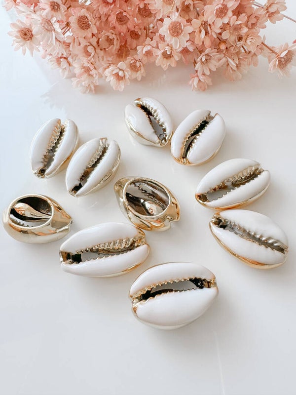 Schelpen bedels wit goud
