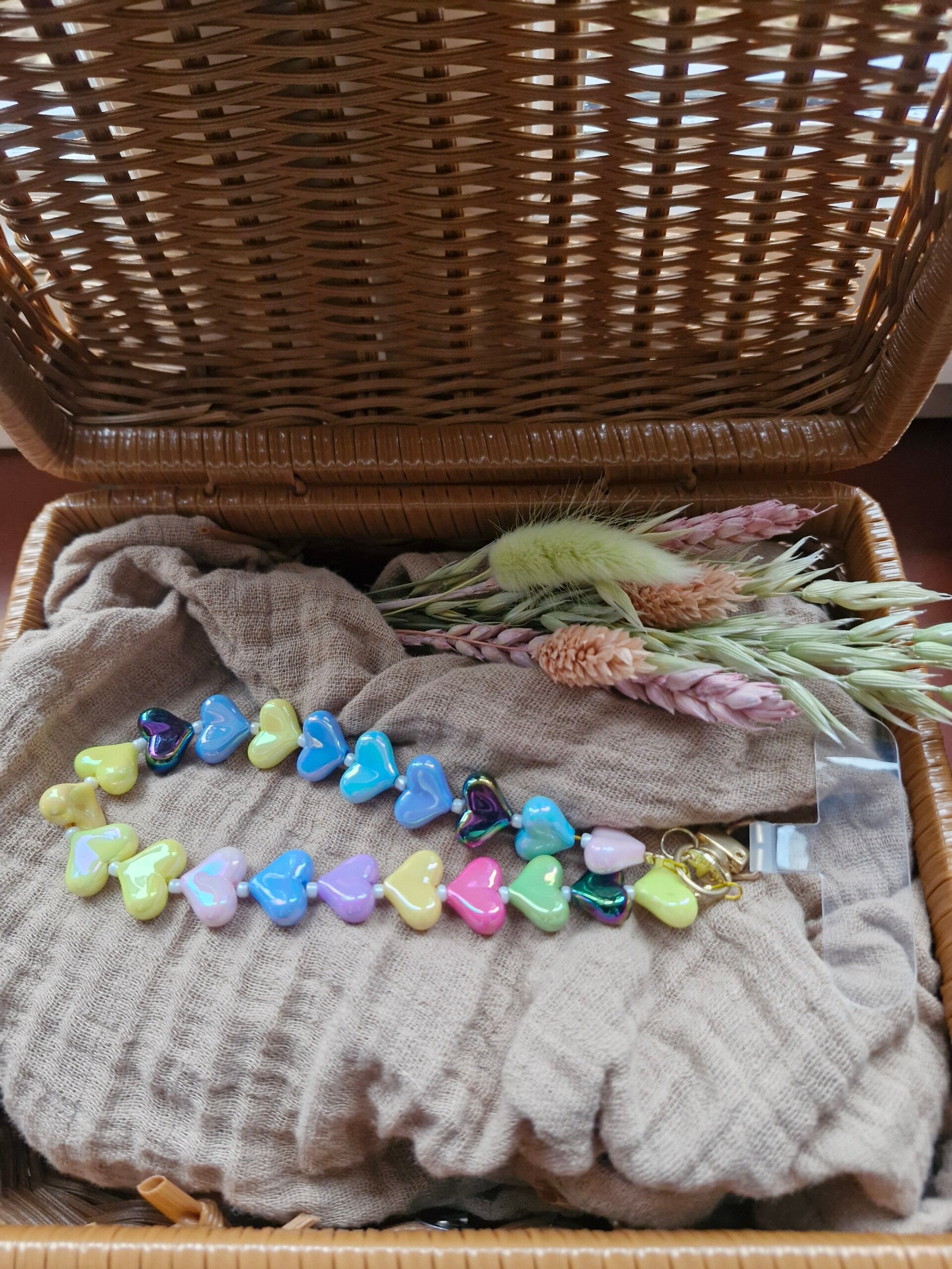 Gsm hanger verschilende kleuren hartjes