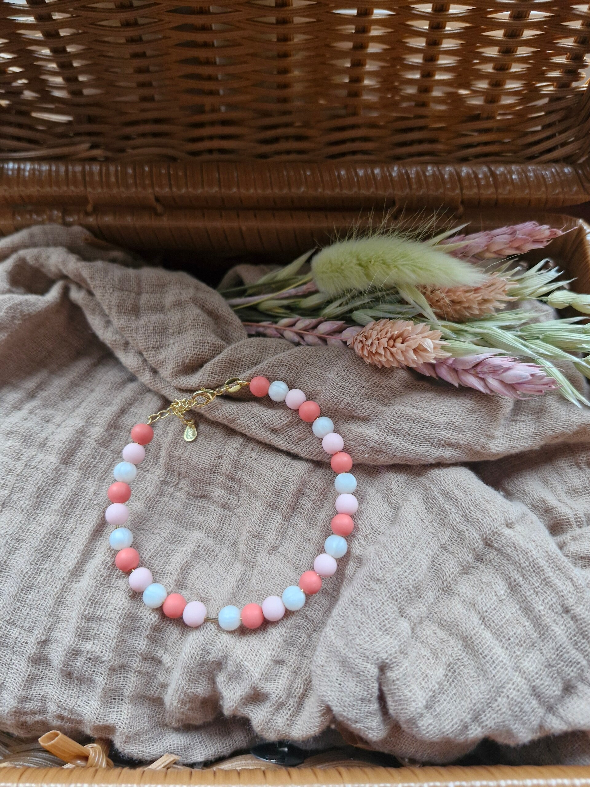 Armbandje  flamingo wit