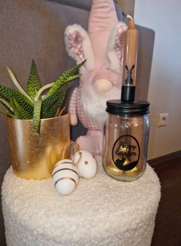 Happy eester bruinen kaarsen