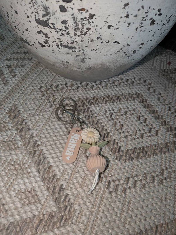 Sleutelhanger mama cream bloem