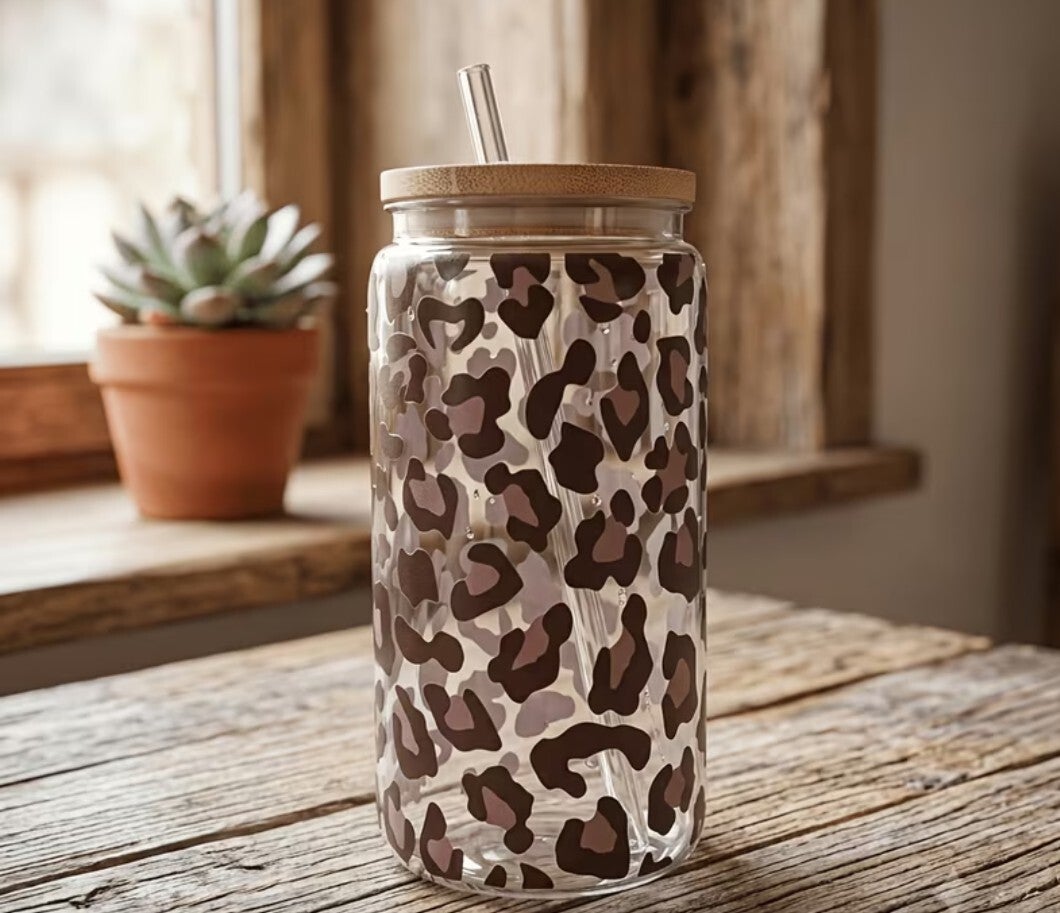 Beker met rietje luipaardprint