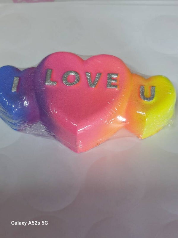 I love u bath bomb