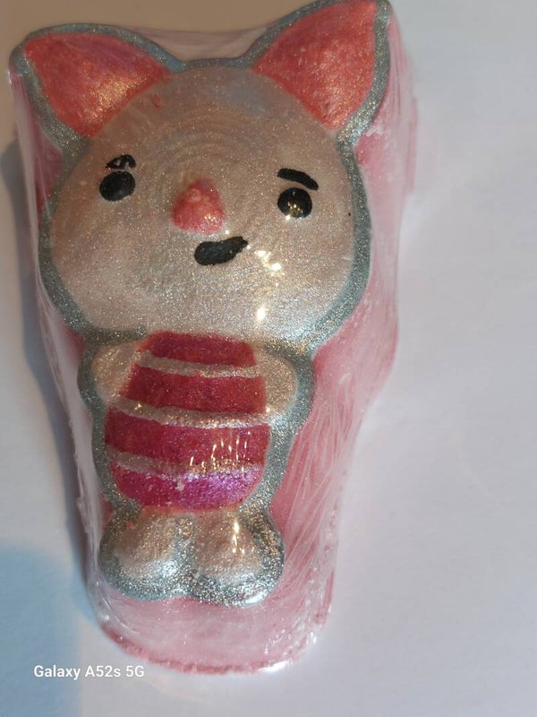 Pink piggie bath bomb