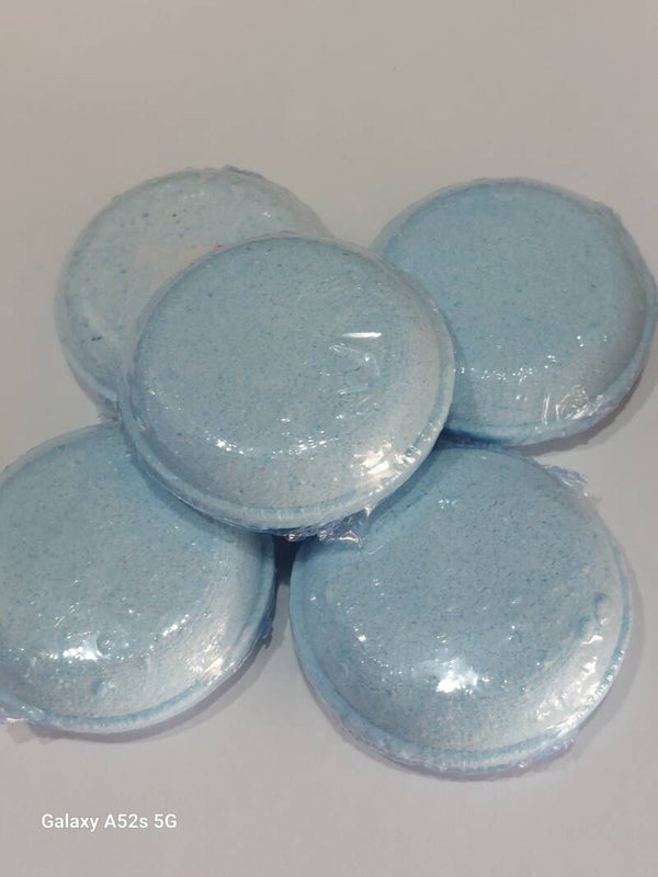 Shower foamers