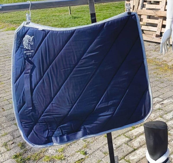 Blauw/zilver dressuurdekje