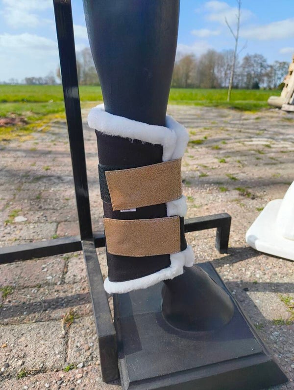 Zwart /rosegoud peeskappen