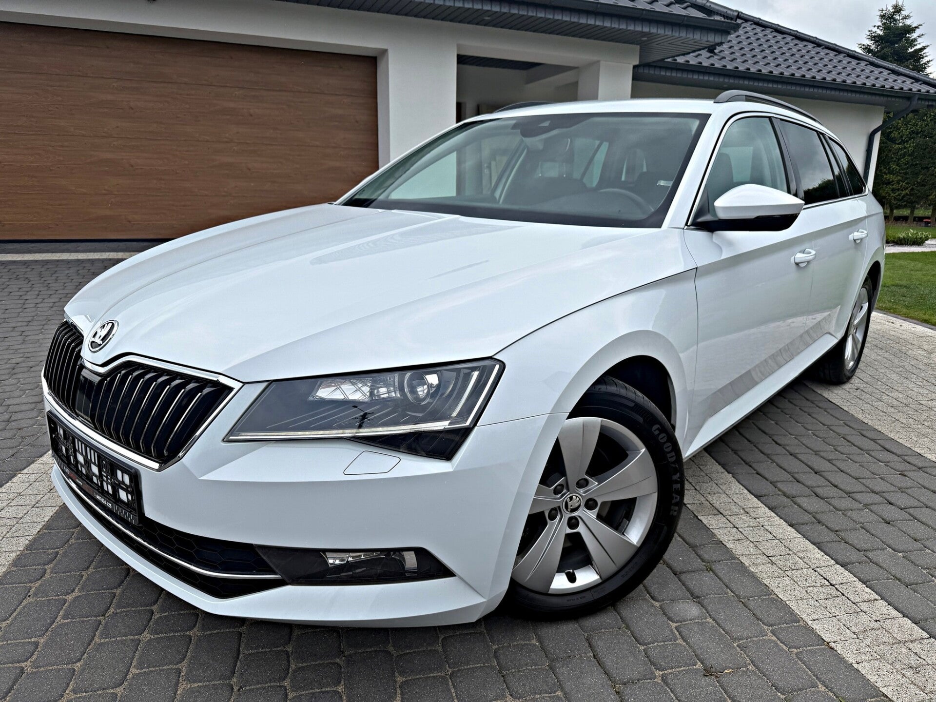 SKODA SUPERB III 2.0 TDI CR 190KM DSG