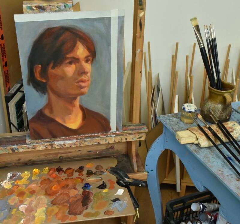 Atelier Claar van Leent, als u een intiem en gevoelig portret wil laten maken. Geen grote formaten. Niet 'in your face'. Maar deskundig opgebouwd en vol emotie,