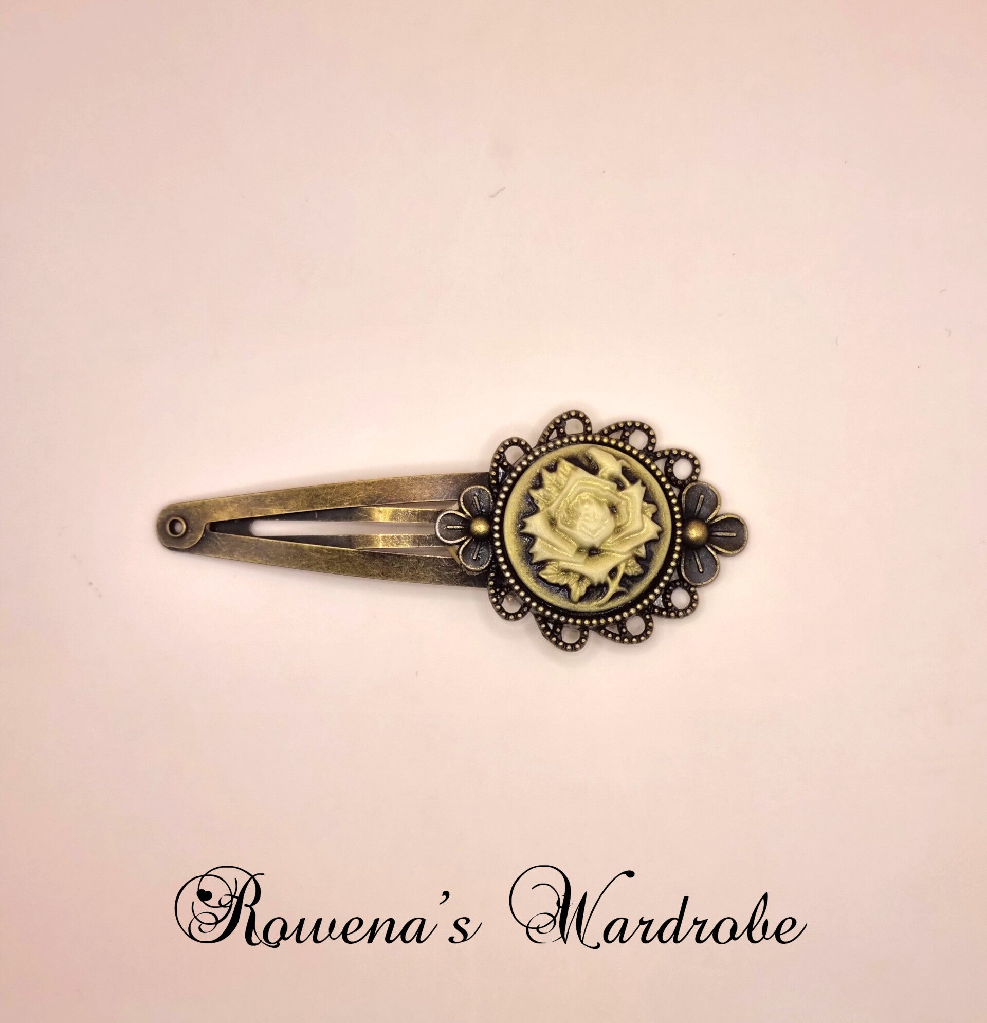 Hairclip