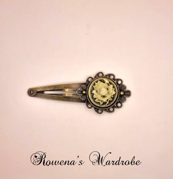 Hairclip