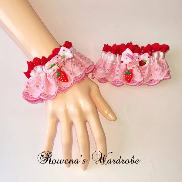 Sweet Lolita Wrist Cuffs