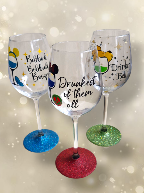 Wijnglazen met een Magische knipoog..✨️