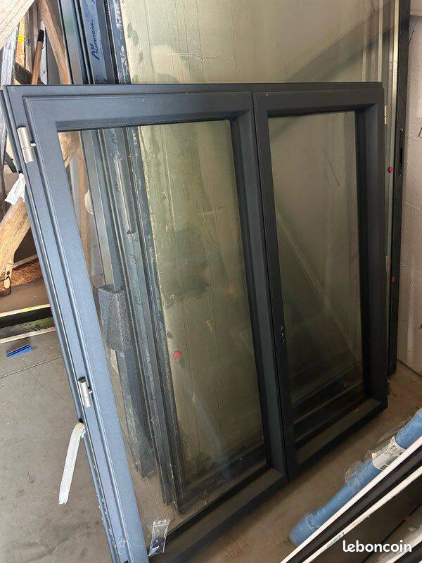 Fenetre, aluminium, RAL, 7016, double battant