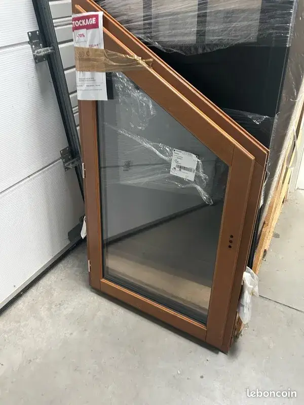 Fenêtre bois angle 702 X 1290 mm