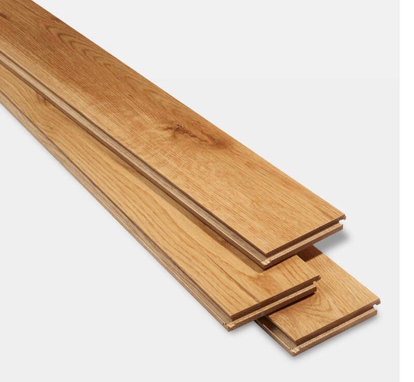 Parquet massif clipsable en chêne GoodHome Laholm finition vernis mat coloris naturel