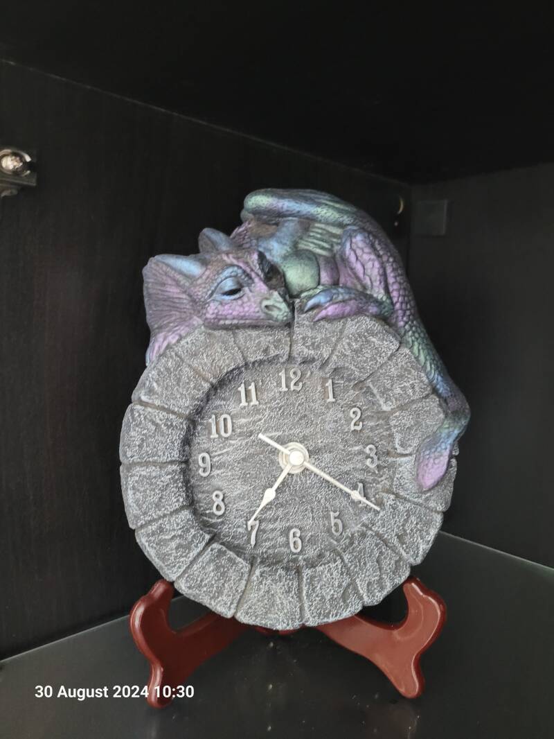Smolder Dragon Clock