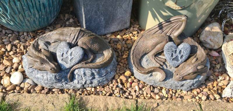Dragon and Baby &amp; Sleeping Dragon with Dog Paw Prints Garden Ornaments