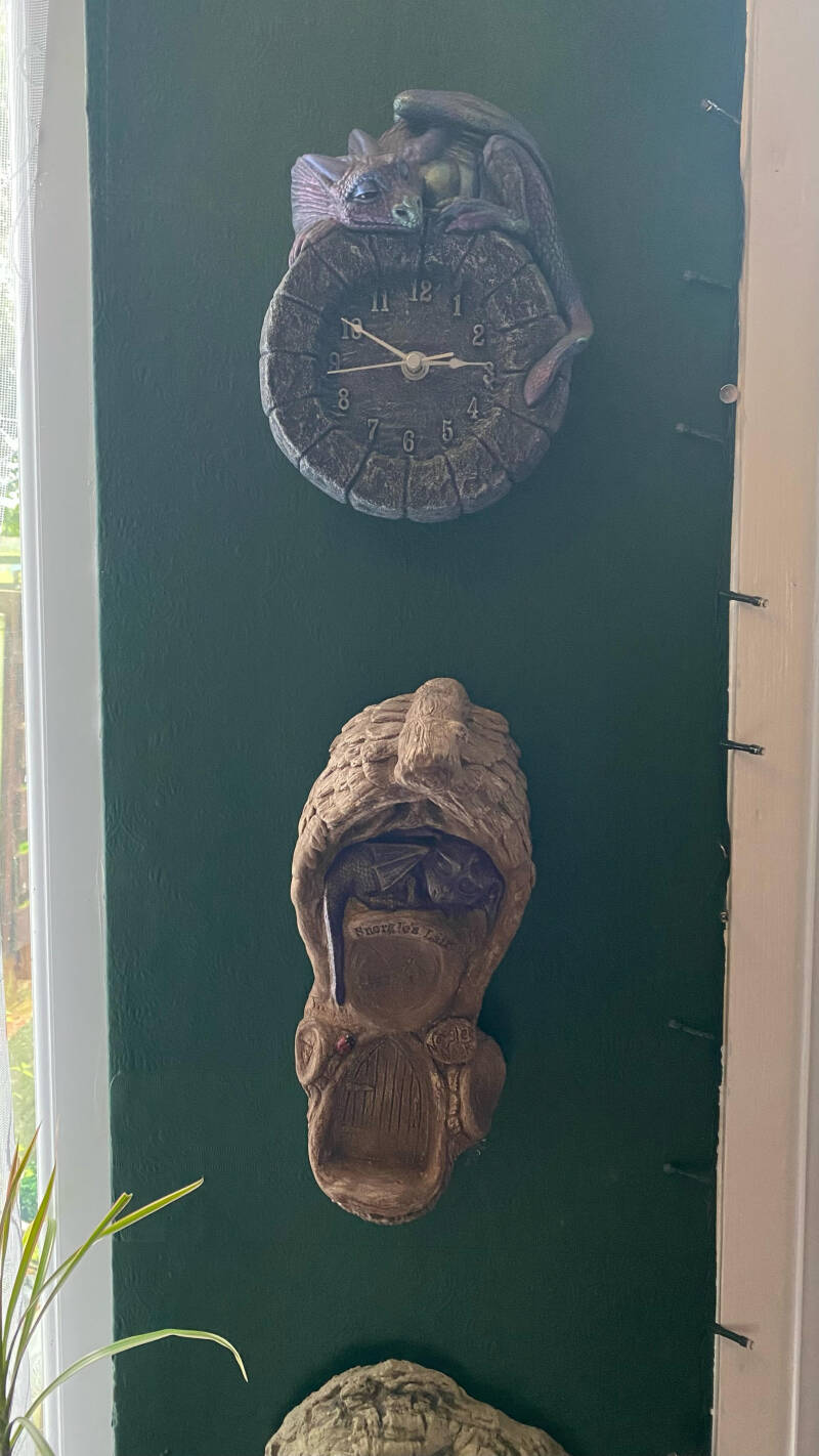 Smolder the Dragon Clock &amp; Snorgle LED Wall Plaque