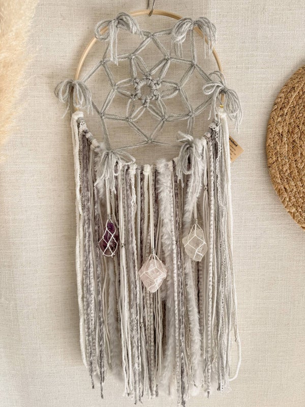 Dromenvanger met gouden driehoek grijs