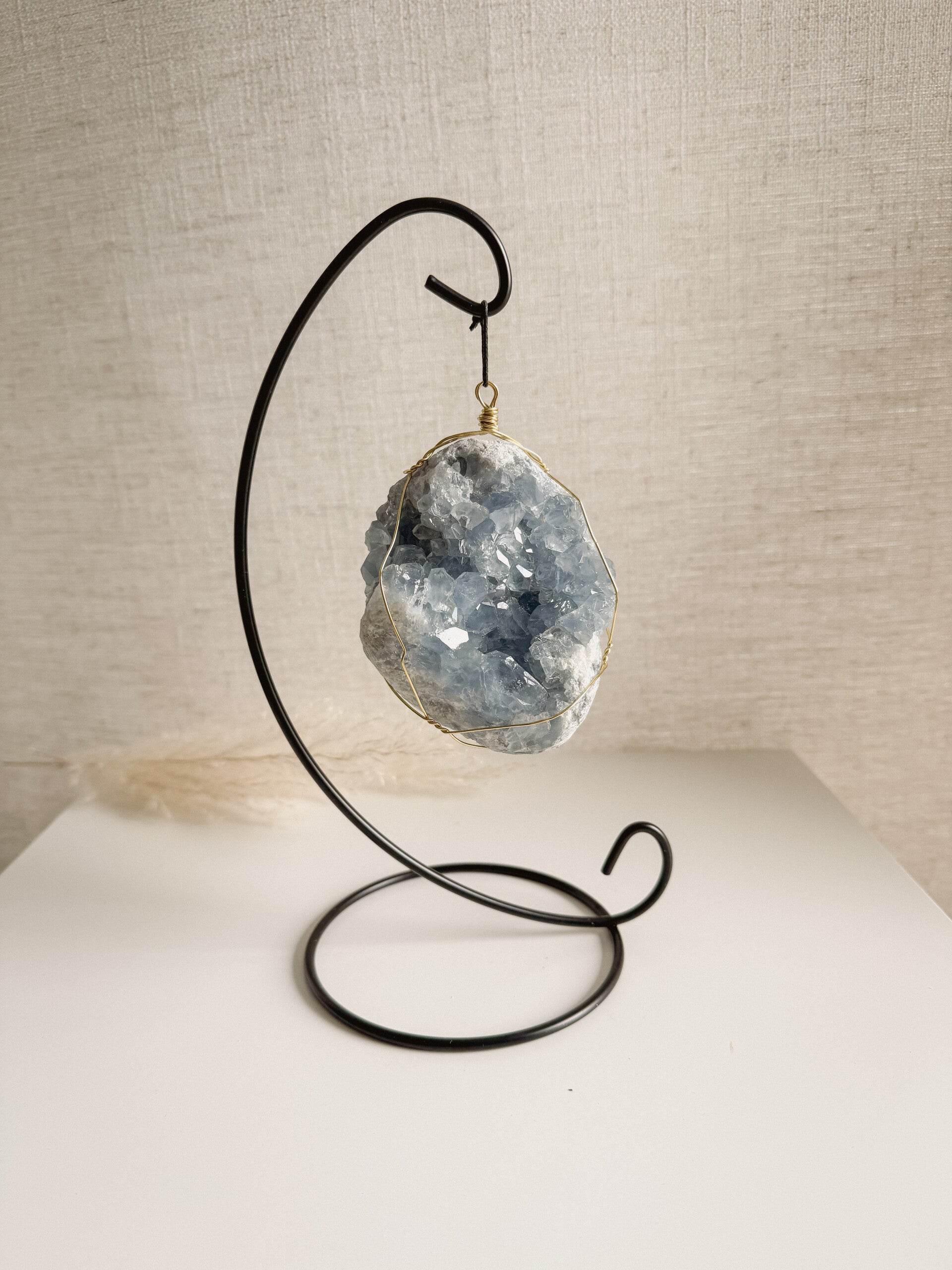 Celestien aan houder