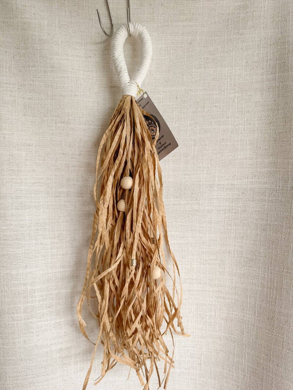 Raffia wanddecoratie