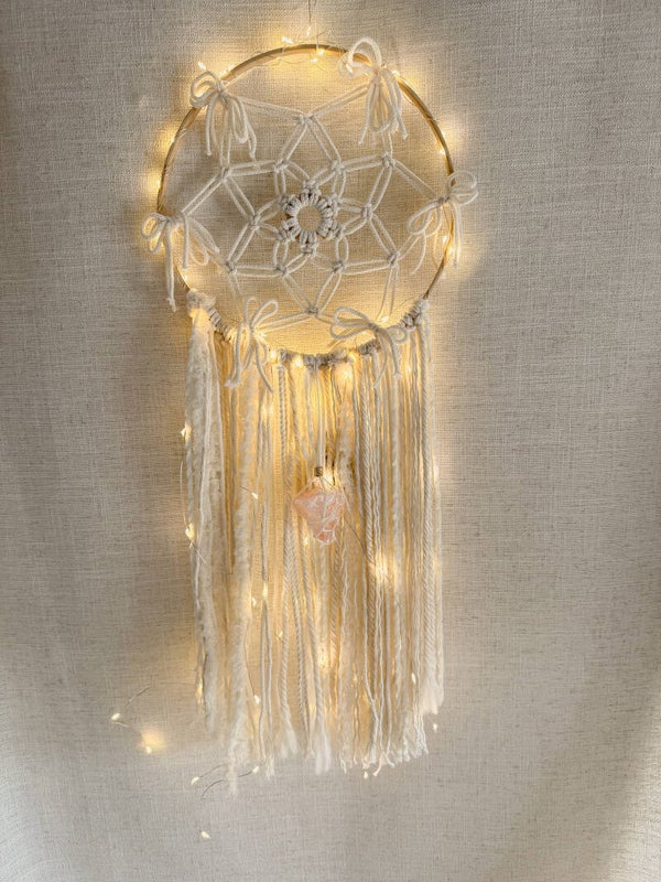 Workshop Winterdroom: dromenvanger met rozenkwarts en fairy lights