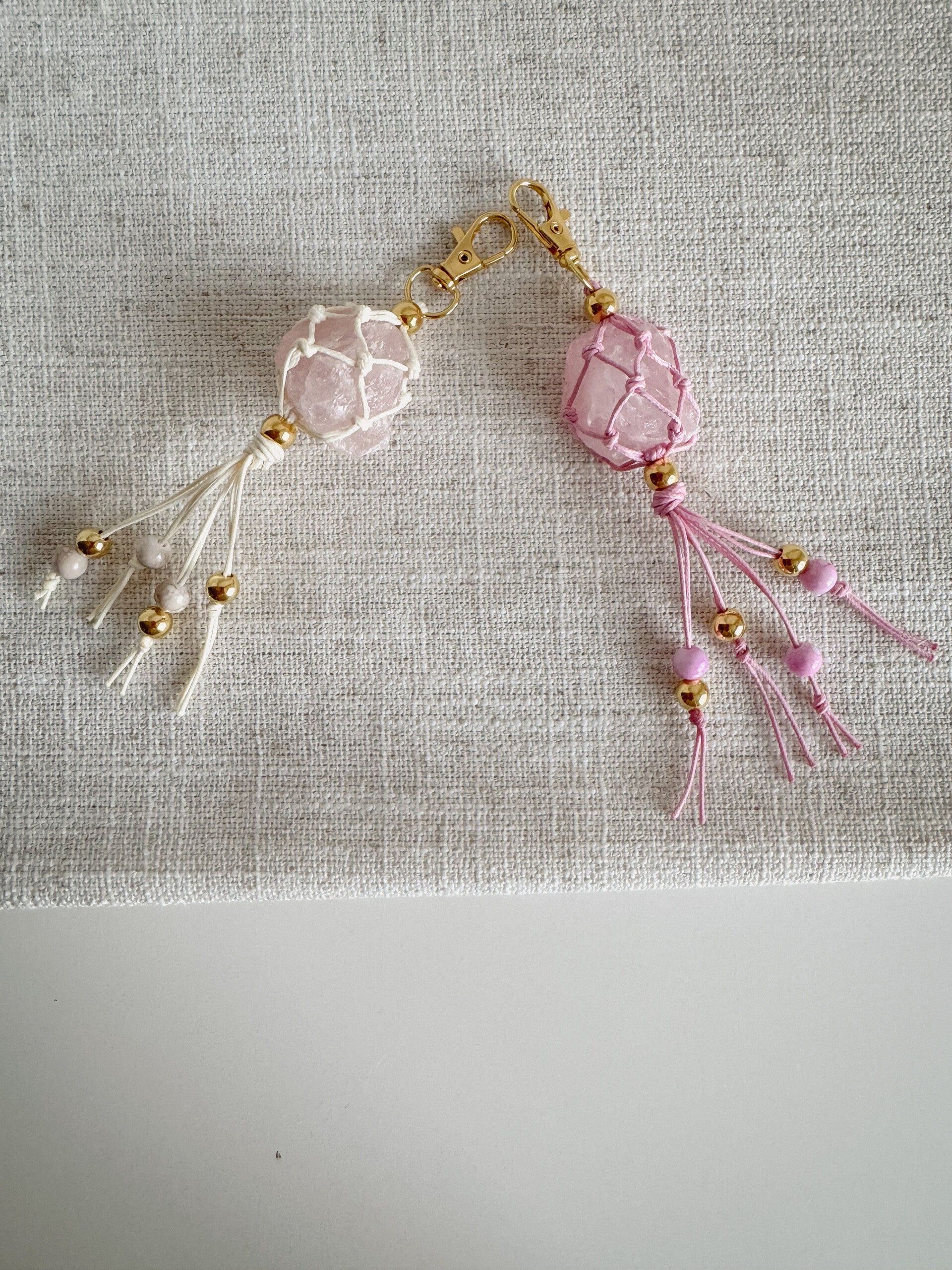 Rozenkwarts sleutelhanger