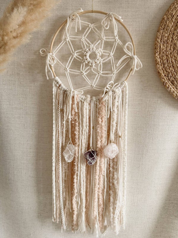 Dromenvanger met gouden driehoek