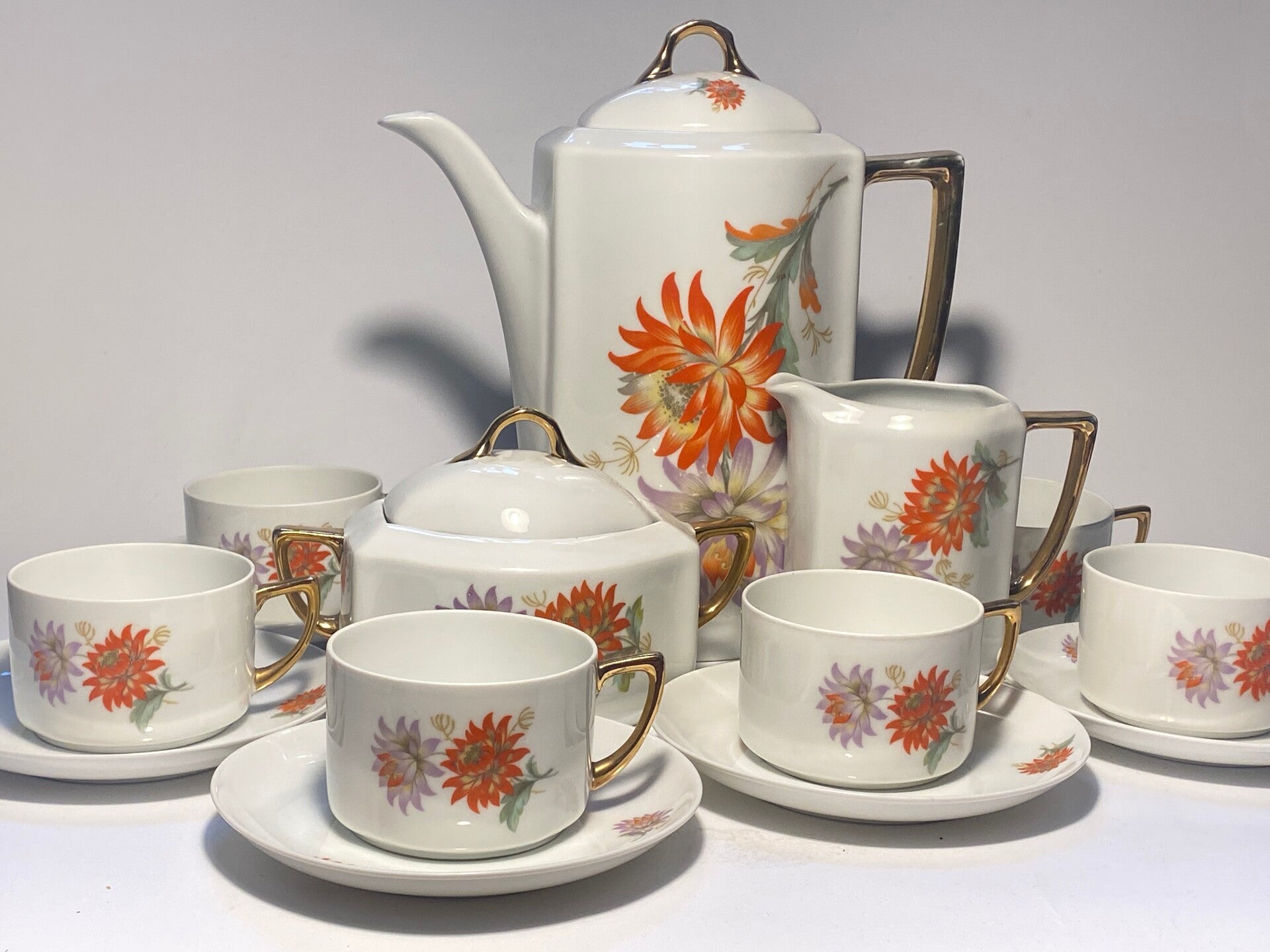 Serwis LWÓW porcelana ĆMIELÓW