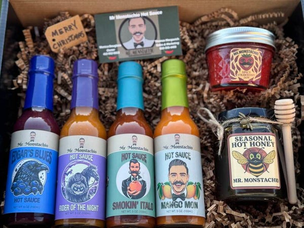 GIFT SET- CHARCUTERIE FAVORITES