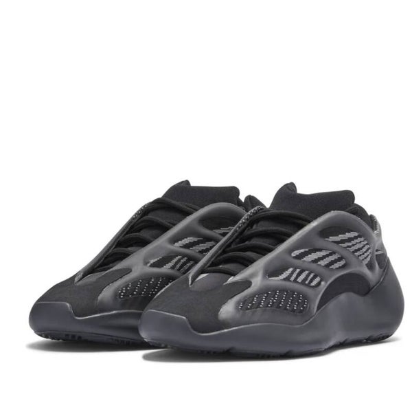Yeezy 700v3
