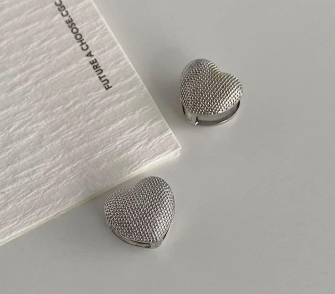 Boucles amour couleur argenté double face