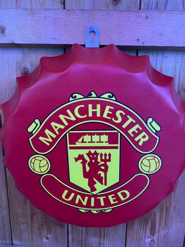 Man united wall cap