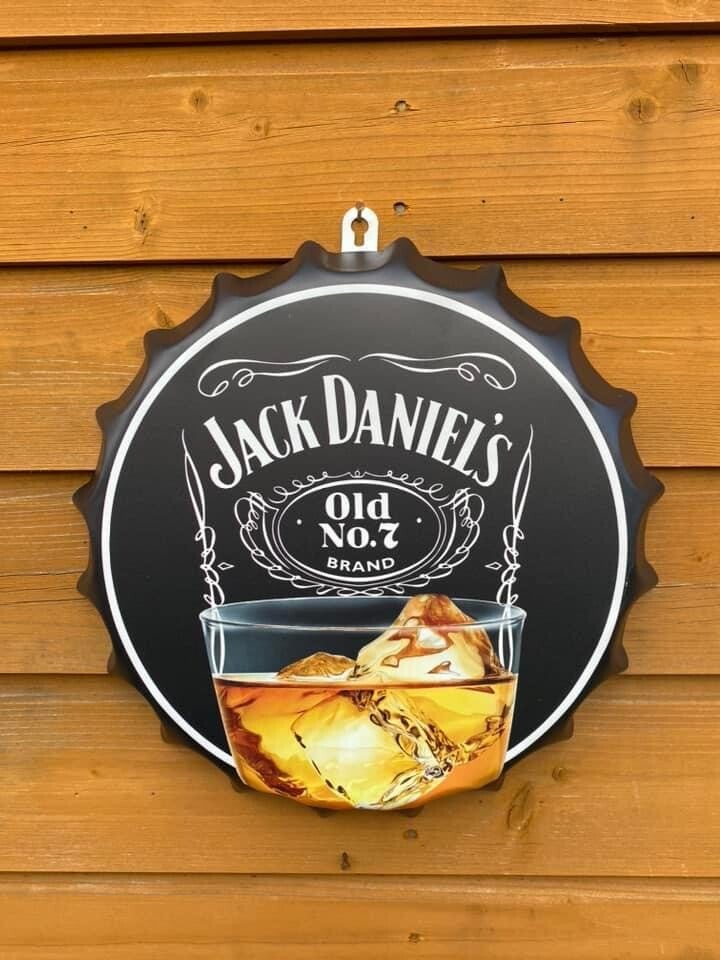 Jameson metal wall cap