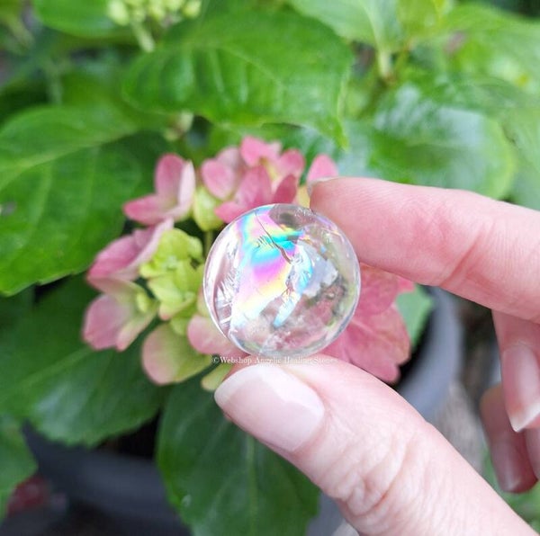 Bergkristal bolletje met regenboogjes (Nr2)