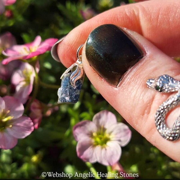 Tanzaniet hanger ruw (Nr3)