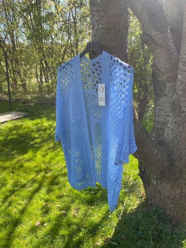 Gilet tricot bleu clair