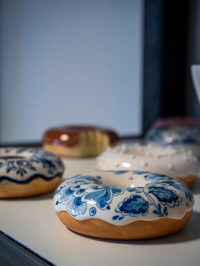 donuts-standard-xusetp.jpg