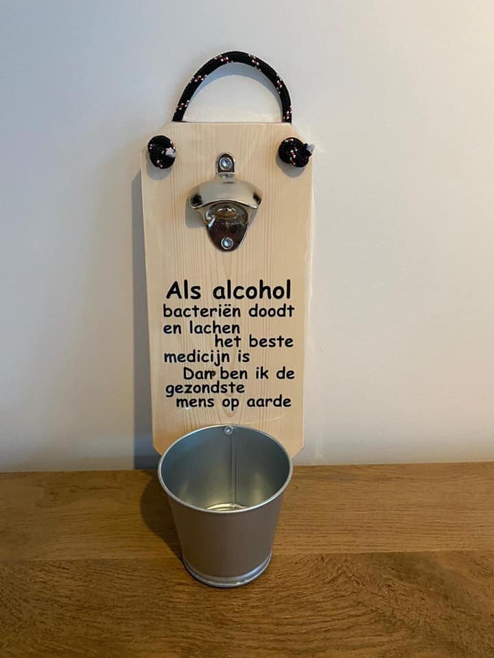 Flesopener - Als alcohol bacteriën doodt