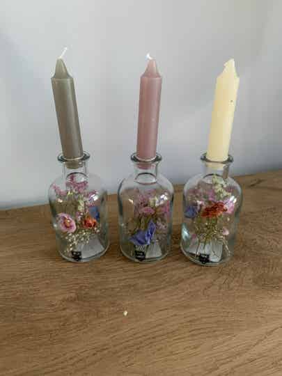 Flowers-in-a-jar & kaars