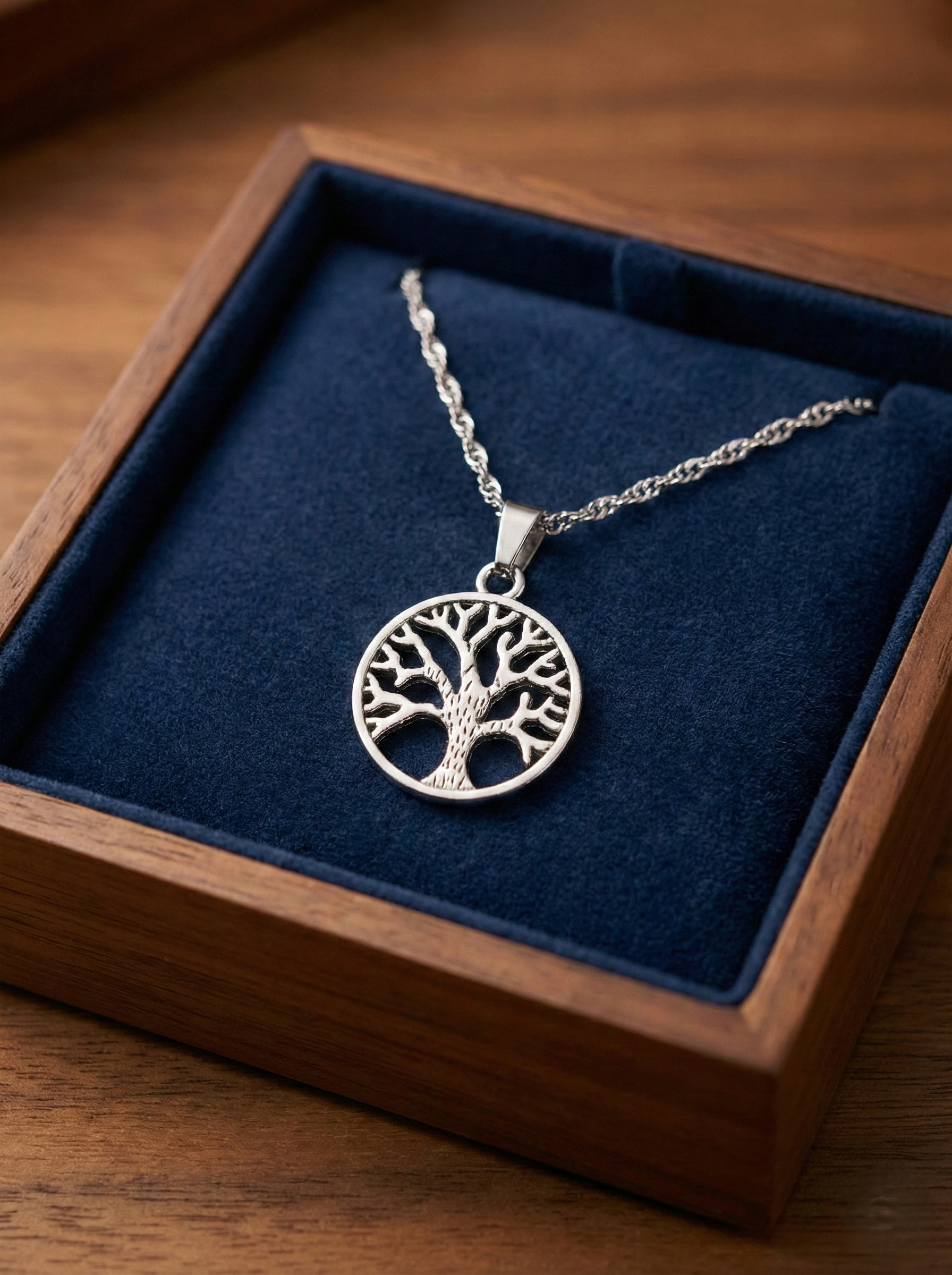 Collier Pendentif « Arbre de Vie »