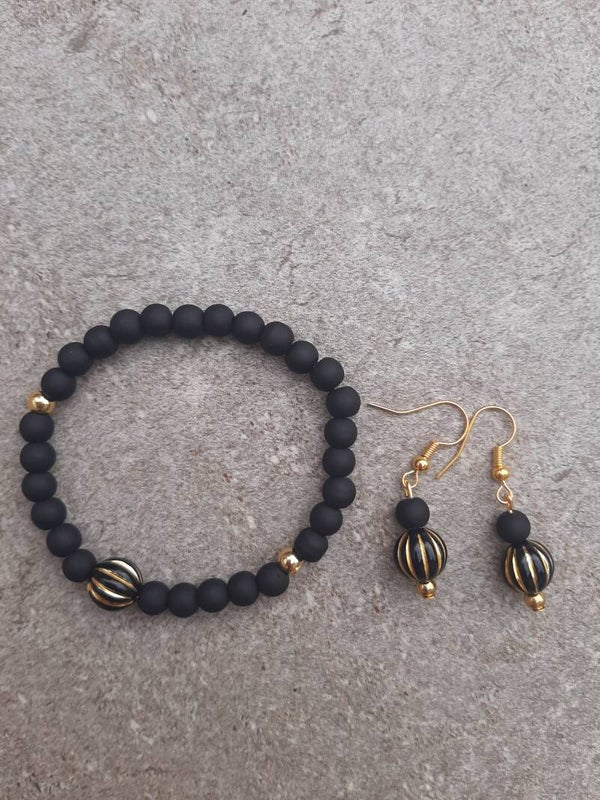 Set Black I