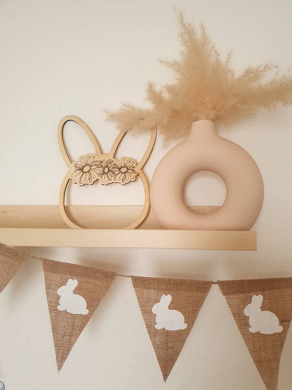 HOLZKRANZ "HASE" MIT BLUMENKRANZ